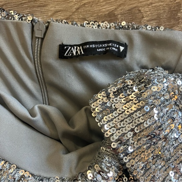 Zara Limited Edition Sequin Strapless mini dress Size: XS - Picture 9 of 9